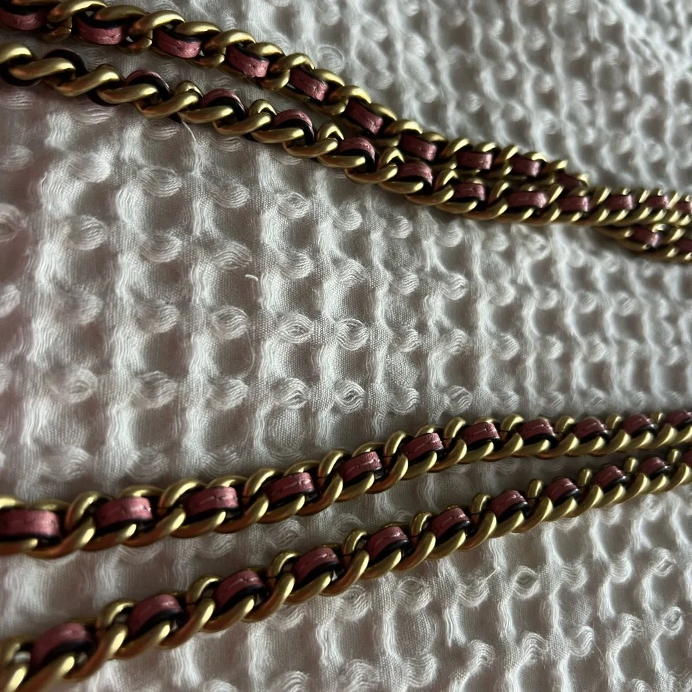 Coach PILLOW MADISON SHOULDER BAG
18 WITH QUILTING - Picture 11 of 13